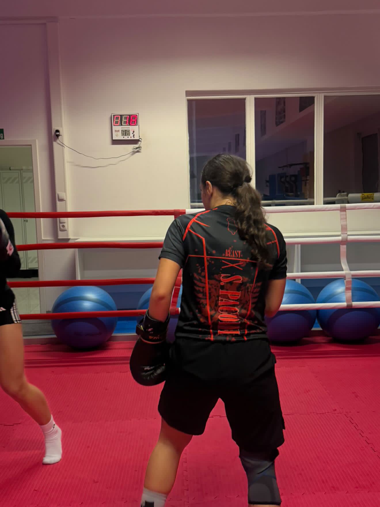 Personalisiertes Performance Shirt